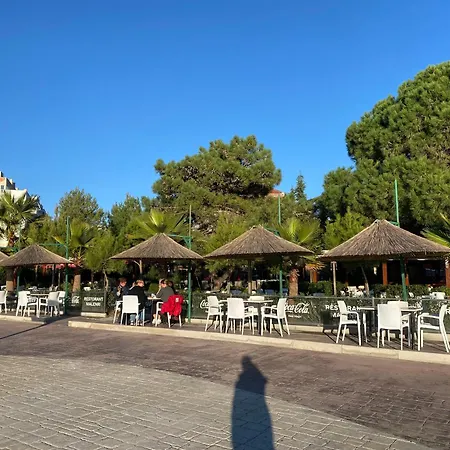 Hotel Malenri Golem (Tirana)