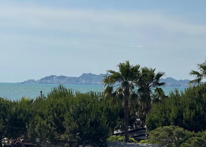 Hotel Malenri Golem (Tirana)