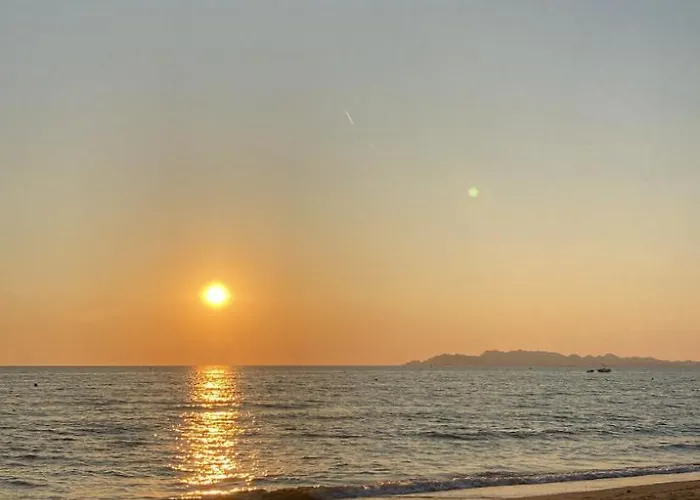 Malenri 3* Golem (Tirana)